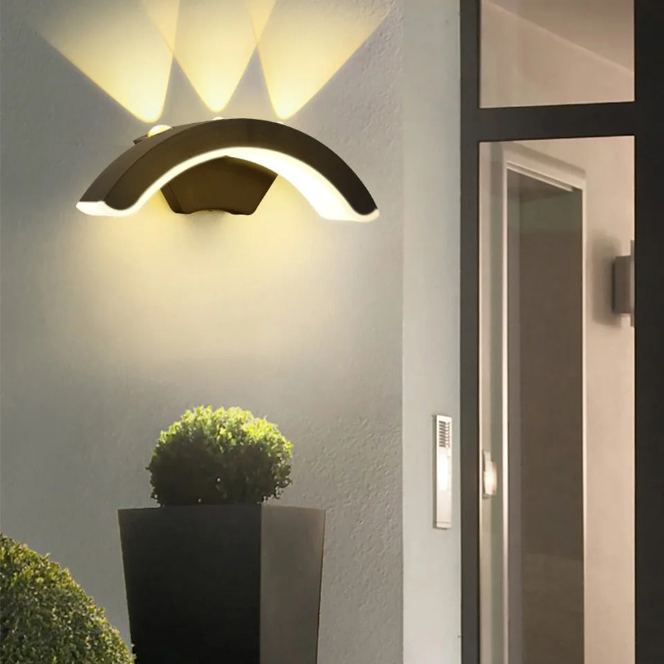 AeraLux Wall | Weerbestendige LED wandlamp voor tuin en balkon